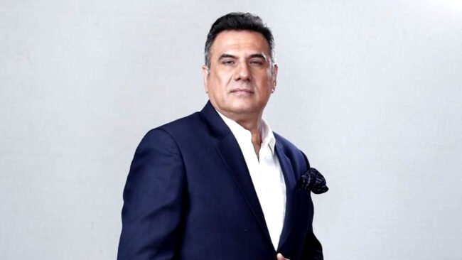 Boman Irani gives advice to youth